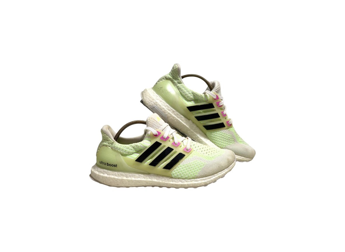 ADIDAS UltraBoost 5.0 DNA
