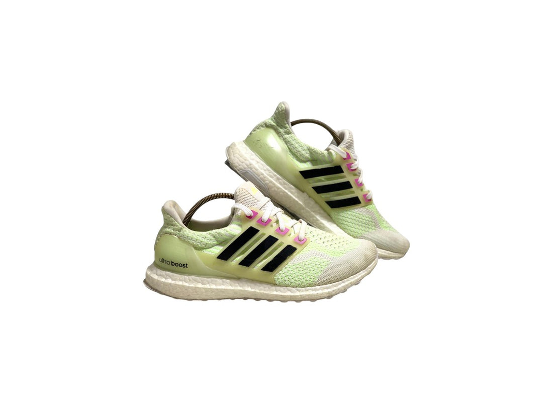 ADIDAS UltraBoost 5.0 DNA